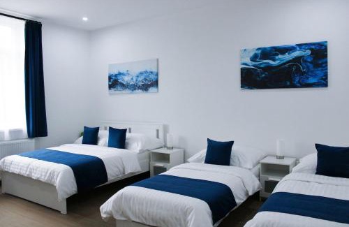 Kobylisy Apartment | LYLY APARTMENT - Free Private Parking