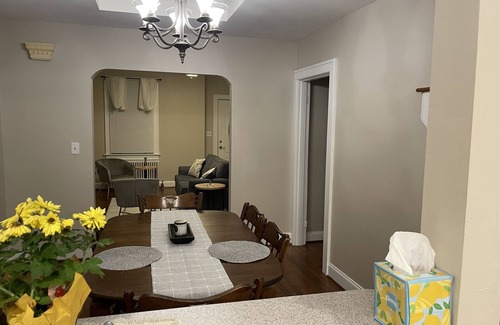 Lynchburg House | Lynchburg Leisure - near Liberty, Lynchburg University, and the hospital!