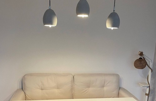 Gross Buchholz Condo | Möblierte Luxuswohnung mit Kamin in Vahrenwald/list!