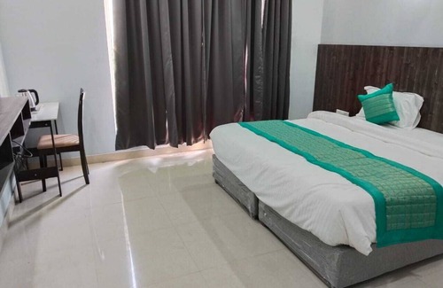 Bulandshahr Hotel | M Resort
