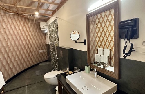 Srimangla Cabin | Machaan Wilderness Lodge Nagarahole