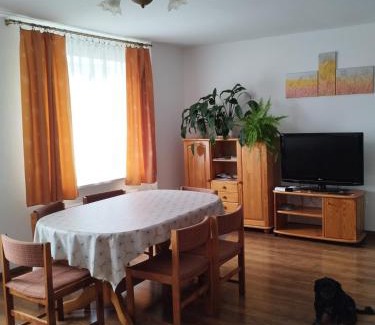 Jelenia Gora Apartment | Maciejówka House with a view
