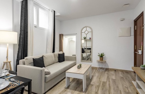 Numancia Apartment | Madrid Numancia II - 1-Bedroom Apartment