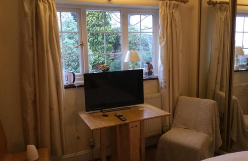 Sheffield House | Maggi’s Home from Home