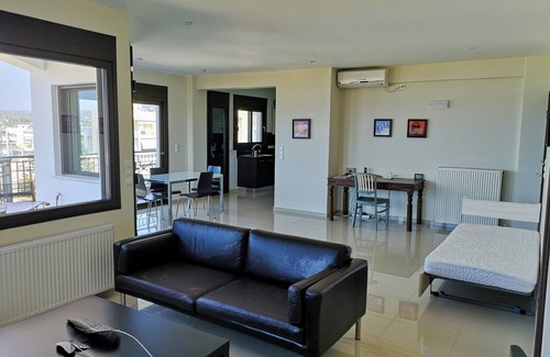 Kiparissia House | Magical Seaside Town Boutique Apts 1