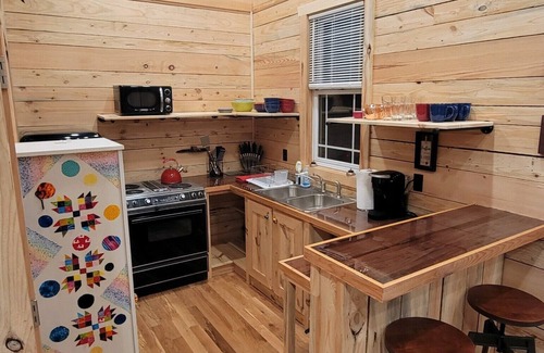 Candler Cabin | Magical Views at Olivia’s Cozy Cabin