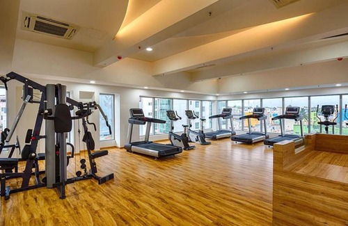 Bangalore City Center Apartment | Magnificent 3BHK -Wifi 100 Mbps - 100 mts to Metro For Families & Corporates