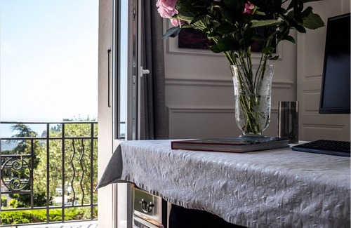 Eze Villa | Magnificent Manor House, Breathtaking Sea & Mountain views. 12 min from Monaco.