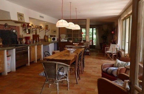 Saint-Papoul House | Magnificent single-storey house. Superb garden and private pool (sleeps 6)