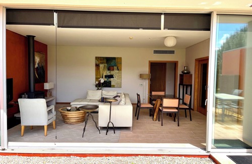 Vau House | Magnificent townhouse, with swimming pool in a resort with golf course.