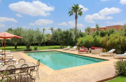 Ait Hamid Villa | Magnificent villa with breathtaking views of the Atlas and 15 minutes from the center.