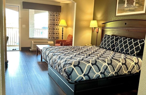 Magnolia Hotel | Magnolia Inn And Suites