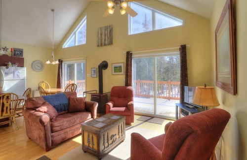 Oquossoc House | Mahara 1 - Nice home with Rangeley Lake access in the summer