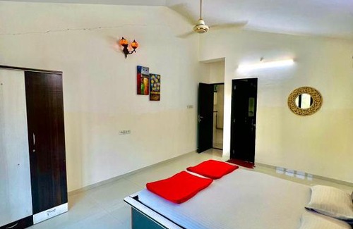 Khatri Park Housing Society House | Mahesh villa