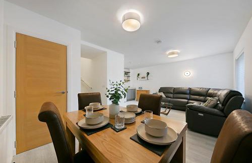 Aberdeen House | Maidencraig Court House ✪ Grampian Lettings Ltd