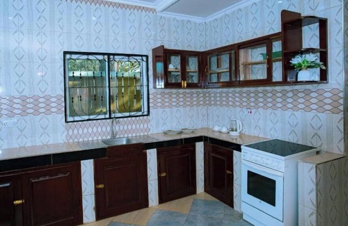 Moshi Apartment | Maili 6 Private Apartments - NYATI