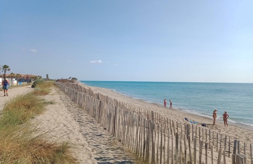 Sainte-Marie-la-Mer House | Maison 3 Faces Avec Piscine Privée à 5 min en Vélo de la 1er Plage