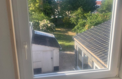 Calais House | Maison 4 Chambres Avec Grand Jardin