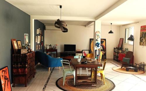 Les Avirons Apartment | Maison agréable, un brin arty