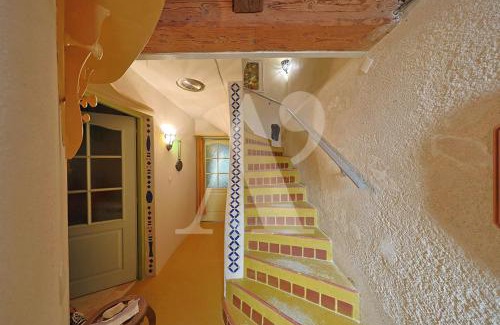 La Rochelle City Centre House | Maison atypique avec garage en coeur de ville