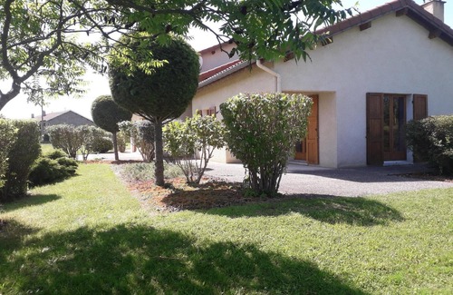 Raucoules House | Maison au Calme Dans une Campagne Dynamique, Sport et Nature