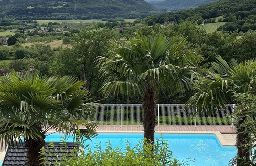 Cazoules House | Maison Avec Piscine et vue sur la Vallée de la Dordogne