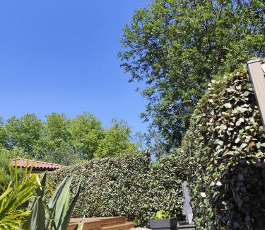Saint-Jean-de-Marsacq Bed & Breakfast | Maison Balaguera