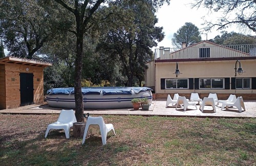 Carpentras House | Maison/Climatisation/piscine/local Vélos Motos/parcelle Ombragée et Clôturée
