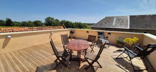 Saint-Pierre-du-Mont House | Maison confortable à Saint-Pierre-du-Mont avec jardin