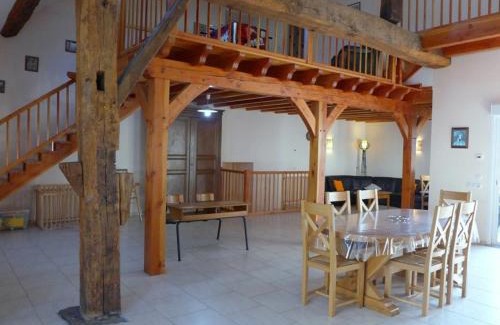 Vignes-la-Cote House | Maison conviviale avec garage, 3 chambres, terrasse fermée et accessible aux personnes handicapées - FR-1-611-25