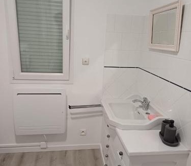 Saint-Dizier Apartment | Maison Cosy à Saint-Dizier