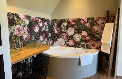 Maen-Roch House | Maison d'hôte avec sauna et jacuzzi à la campagne