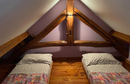 Breuillet House | Maison d'hôtes LES RAINETTES