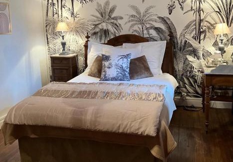 Saint-Symphorien Bed & Breakfast | Maison d'Hôtes Martineau