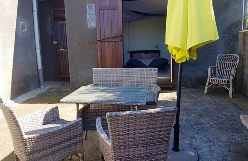 La Riviere Saint-Louis House | Maison d'une chambre avec jacuzzi jardin clos et wifi a Saint Louis