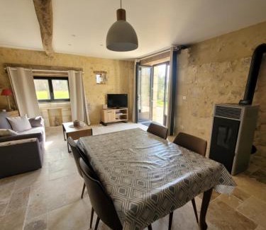 Le Pin-la-Garenne House | Maison dans ancien corps de ferme