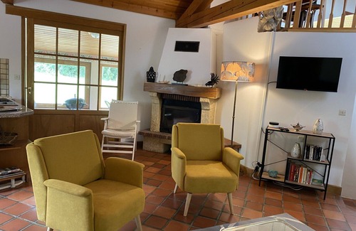 Issoire House | Maison Dans un Grand Jardin