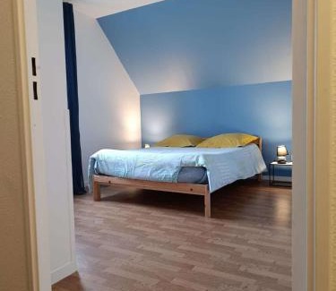Ruaudin Apartment | Maison de 82m2 proche du Mans avec parking privé