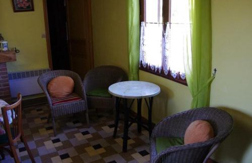 Haut Pays du Montreuillois House | Maison de campagne avec cheminée, jardin clos et équipements modernes – à Herly - FR-1-376-10