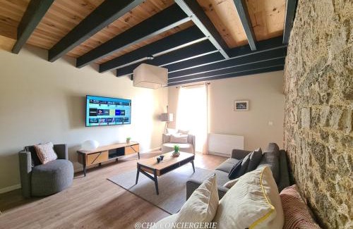 Saint-Michel-Mont-Mercure House | Maison de campagne HDH - Charme et moderne - Proche du Puy duFou