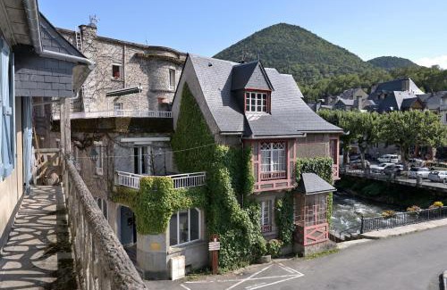 Arreau House | Maison de caractère vue sur Neste