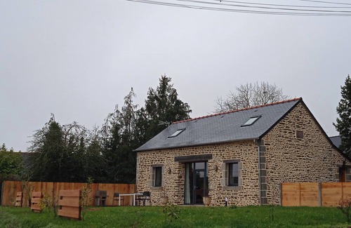 La Chapelle-Janson House | Maison de Vacances Pour 4 Personnes, 120m2, en Campagne