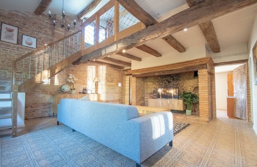 Monclar-de-Quercy Other | Maison de Campagne Avec vue sur la Vallée