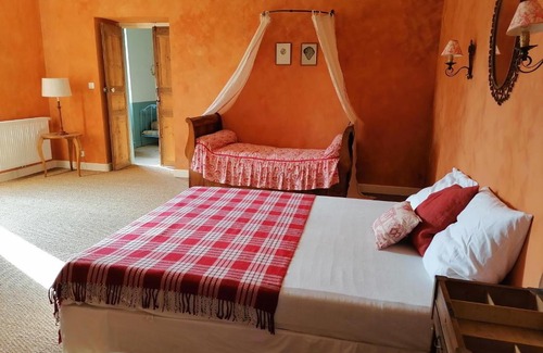 Ozenx-Montestrucq Bed & Breakfast | Maison de l Évêque d'Ozenx