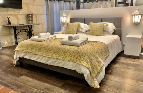 Ranton Bed & Breakfast | Maison de Lavande