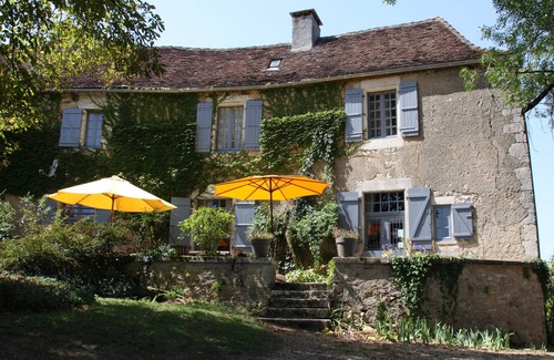 Ajat House | Maison de Maitre +petite maison Perigourdine for 12 people in the causse