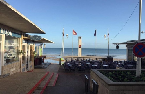 Luc-sur-Mer House | Maison de Pêcheur à 30metres de la Plage