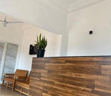 Porto-Novo Villa | Maison de trois appartements