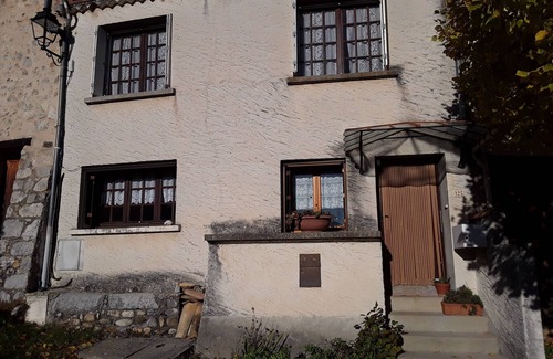 Antonaves House | Maison de Village Belle vue à Proximité de Sentiers de Randonnées