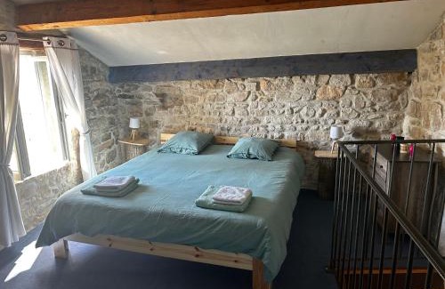 Saint-Andre-de-Lancize House | Maison de village atypique